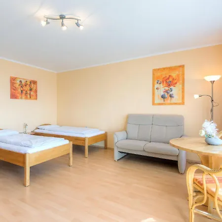 Apartamento B515 *